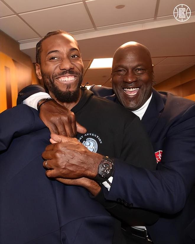 悲喜两重天！孙兴慜失点后表情极度痛苦，穆勒晋级后喜笑颜开