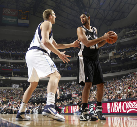 详解棒球规则中的球员跨联盟交易截止日后的名单锁死逻辑