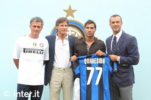 友谊赛半场：米德、斯坦韦均双响，中国女足0-5英格兰女足