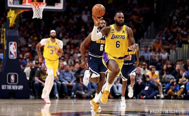 《无畏契约》官方正版手游6月12日开启“代号：欧米伽”限号测试