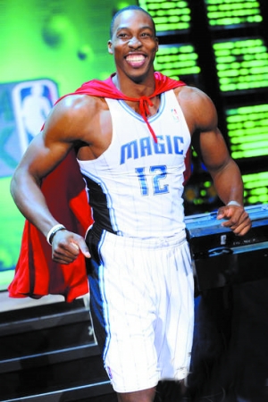 广东上半场43比38浙江 徐杰复出砍11分