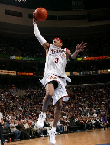 三分36中8！湖人惨败国王，东契奇空砍42分，揭露6大事实