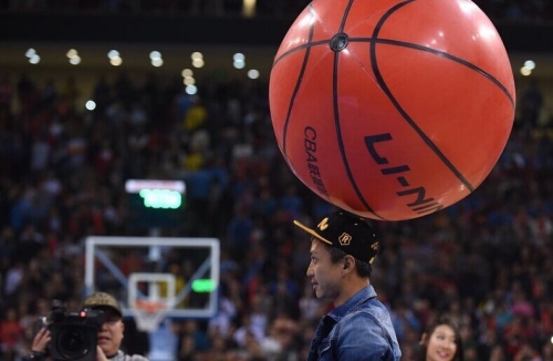 克雷桑传射卡兰加进球+红牌 泰山4-1十人大连